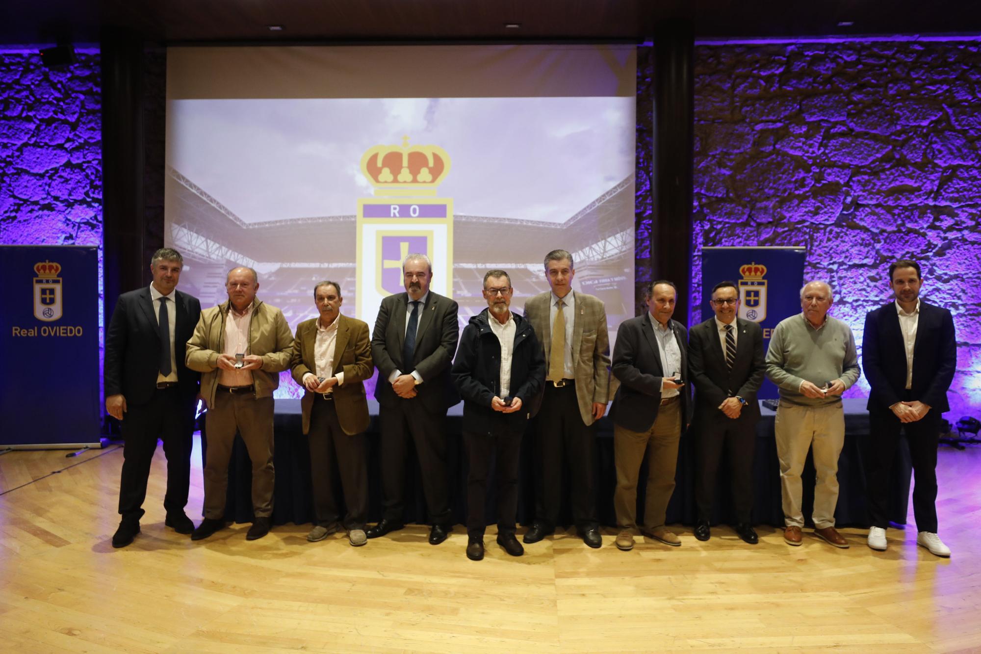 EN IMÁGENES: El Oviedo homenajea a sus abonados más antiguos