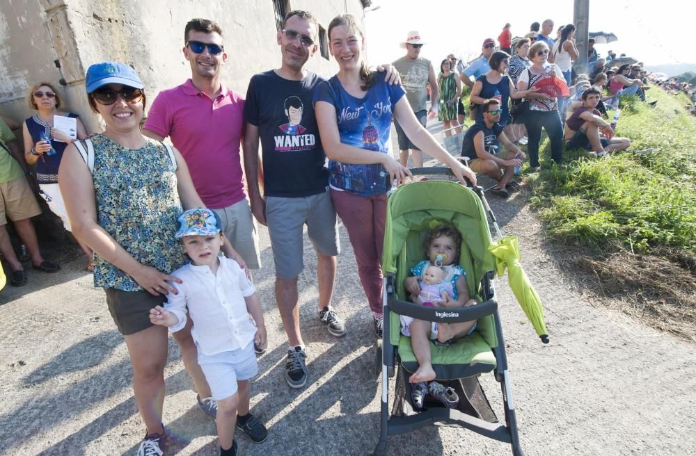 Desfile de carrozas en Valdesoto