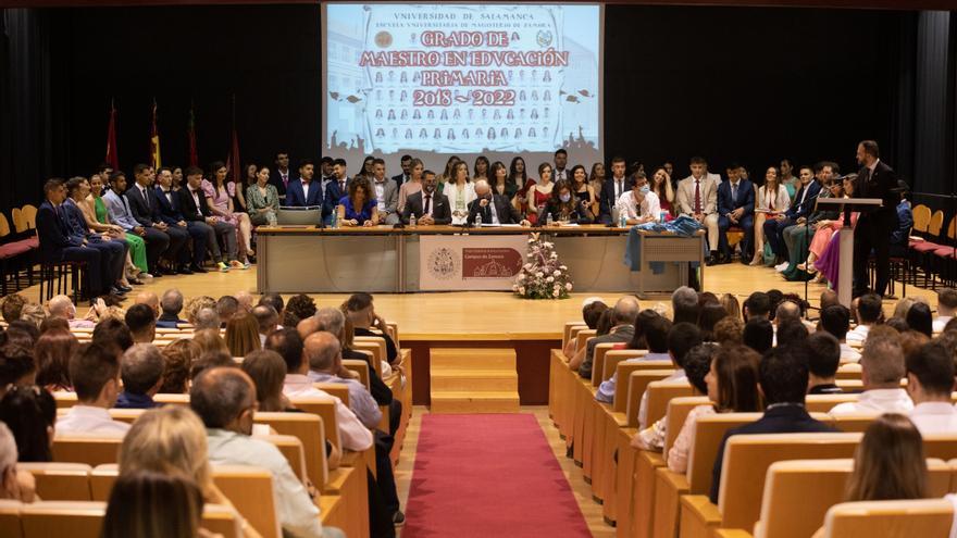 Graduación de alumnos de la Escuela de Magisterio de Zamora