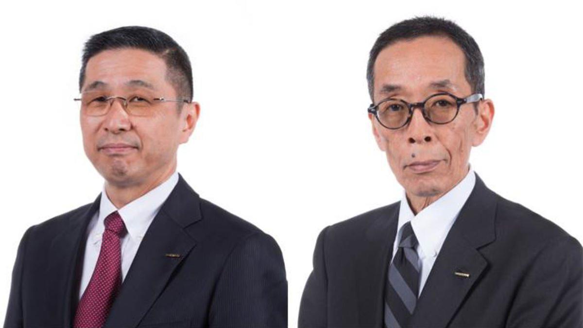 Hiroto Saikawa a la izquierda y el nuevo presidente, Yaushiro Yamauchi.