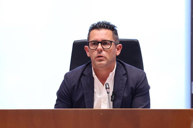 Las imágenes del pleno extraordinario del Ayuntamiento de Ibiza en Can Botino