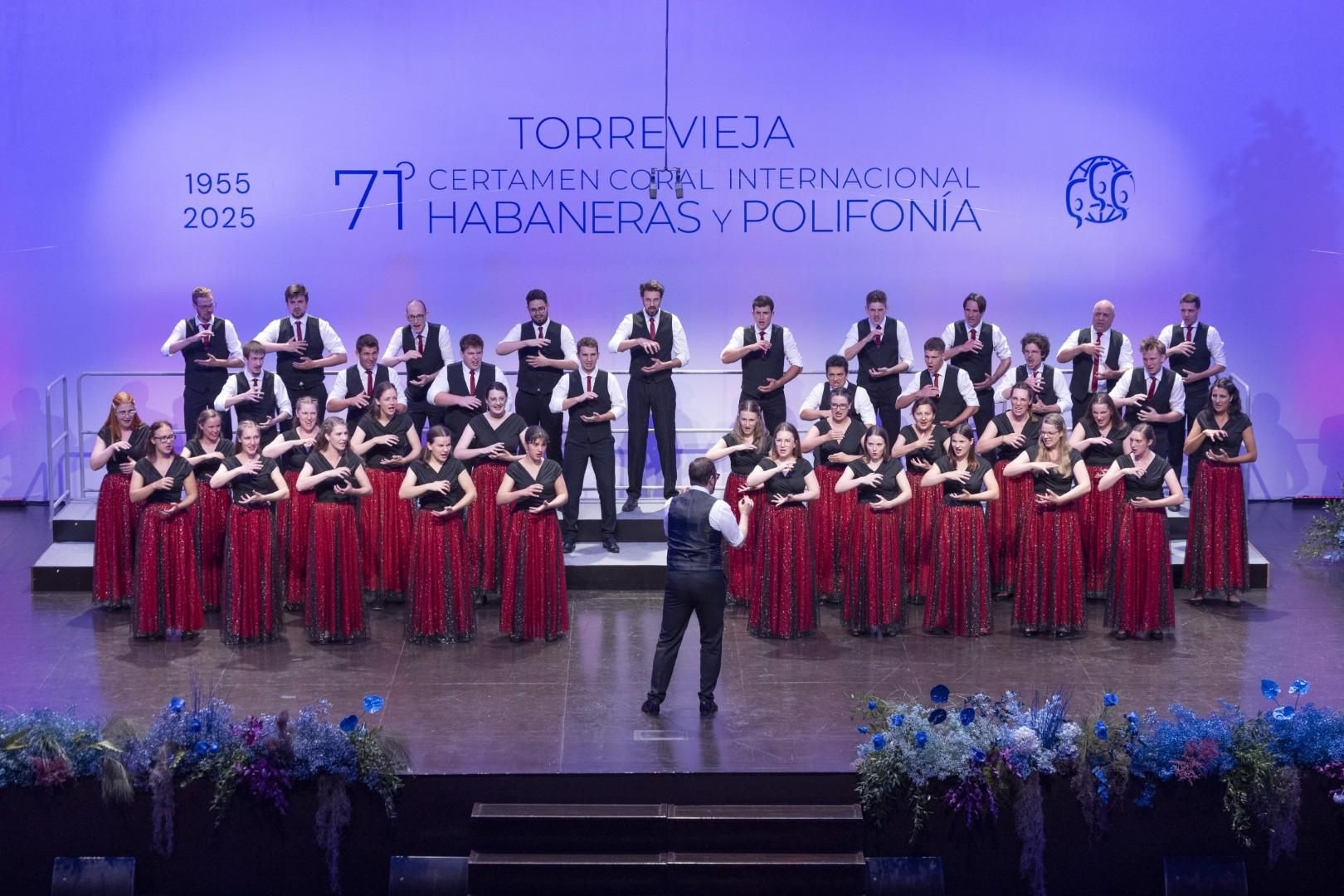 Así fue la clausura del Certamen de Habaneras en Torrevieja