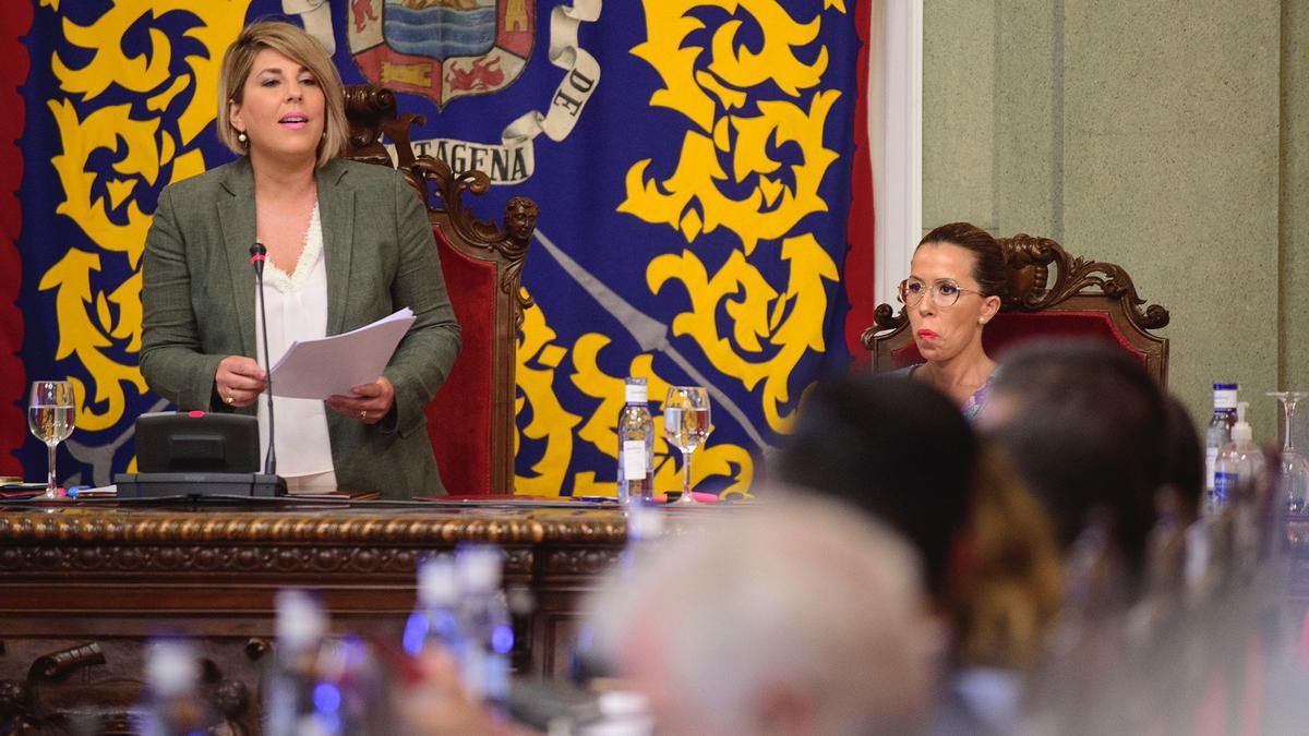 La alcaldesa de Cartagena, Noelia Arroyo, durante su intervención en el Debate del Estado del Municipio, este martes.