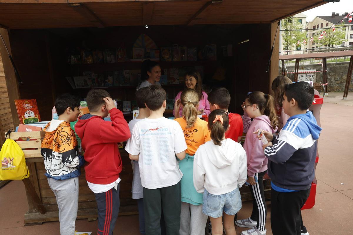 Inauguración de la Feria del libro de Corvera Inauguración de la Feria del libro de Corvera