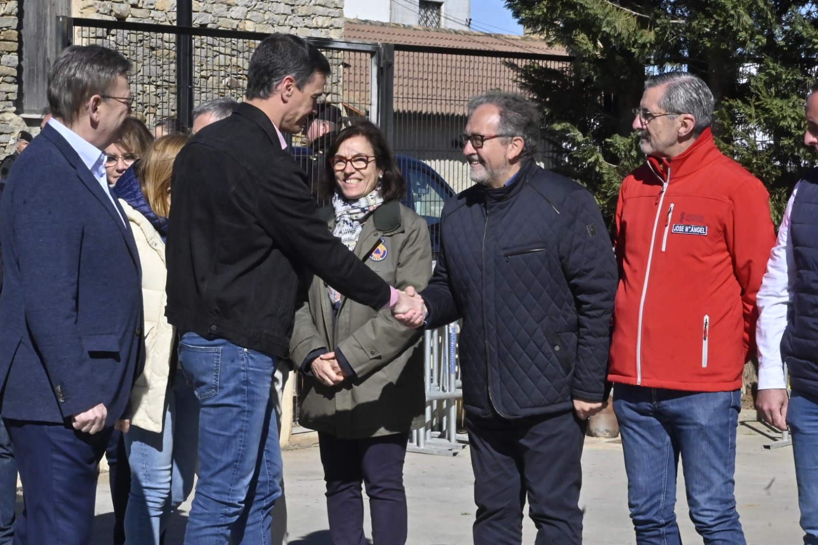 Galería: Visita de Pedro Sánchez al PMA del incendio del Alto Mijares