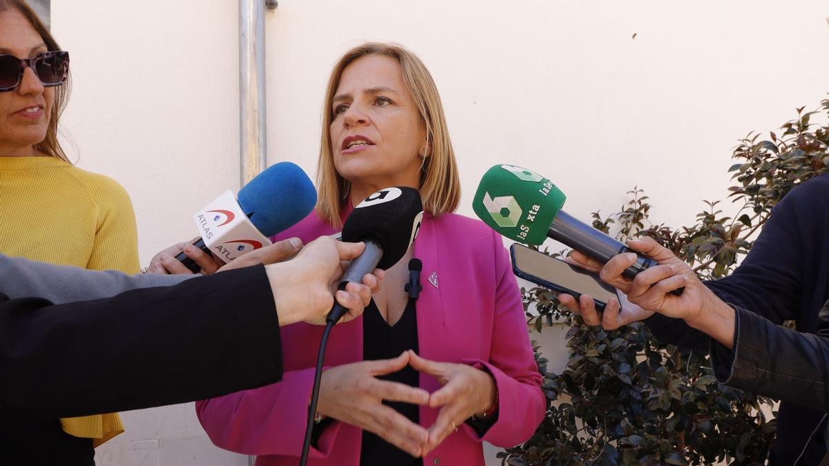 La delegada del Gobierno, Pilar Bernabé, en Fageca
