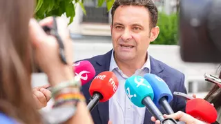 El PSOE denuncia la pérdida de 430 millones en inversiones por la "negligencia" de Guardiola