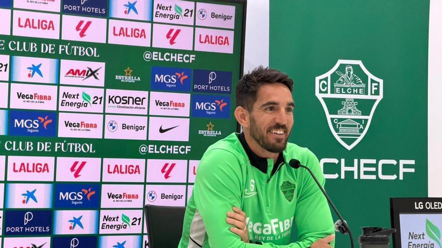 Bigas, capitán del Elche: "No había visto nunca un descenso tan apretado en mi vida"