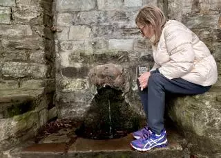 Las 250 fuentes de Collserola languidecen entre la sequía y la falta de mantenimiento