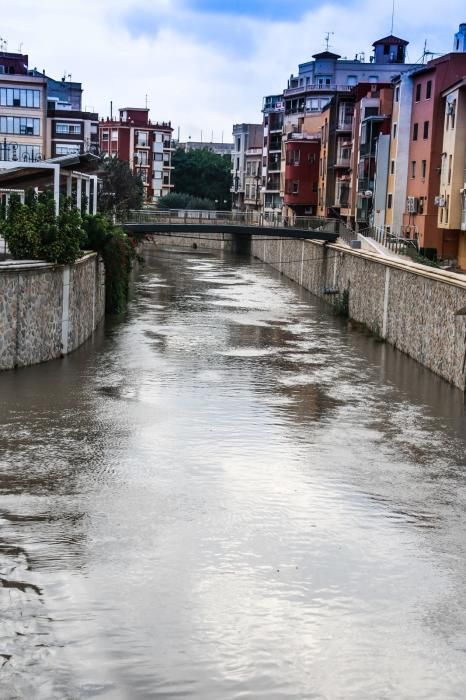 Crecida espectacular del río Segura a su paso por