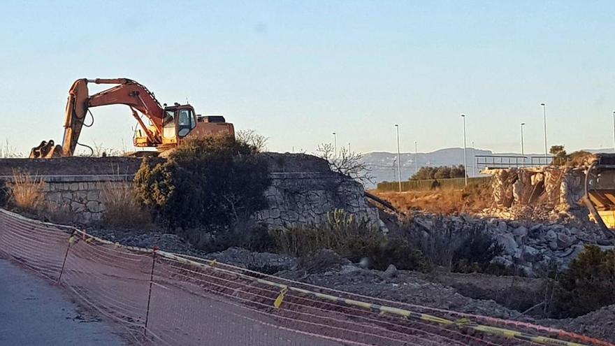 Derribo del pont roig