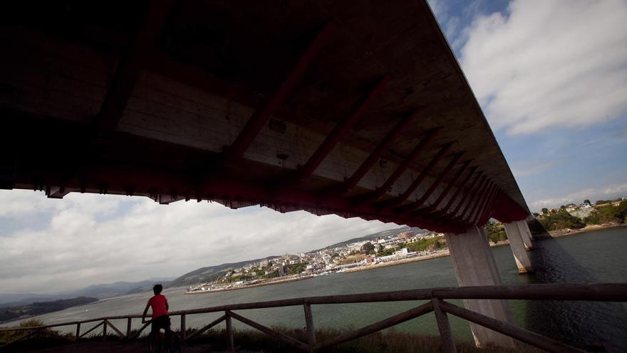 El puente de los Santos, la infraestructura que une Asturias y Galicia.