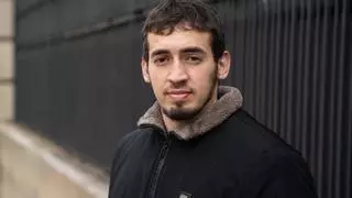 Hatim Azahri: "Mi fortuna fue encontrarme con maestras que se fijaron en mi potencial, no en mi origen"