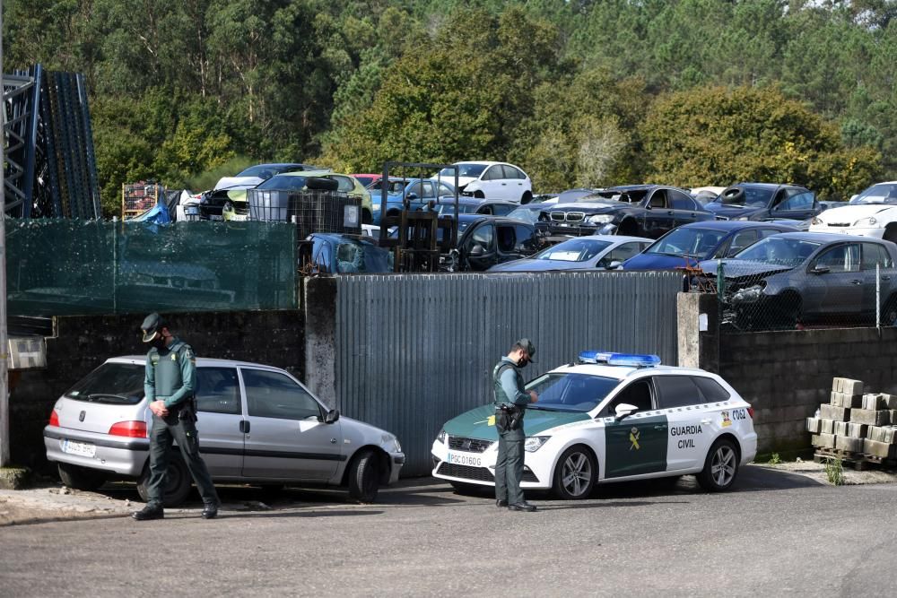 La operación policial contra en narcotráfico en barrios de Poio. // Gustavo Santos