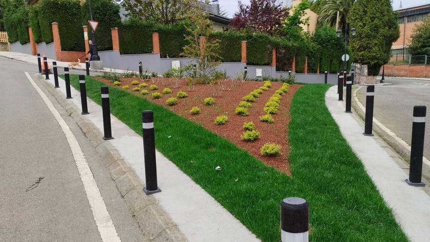 Acaba la reforma de la isleta de la calle Monte Gamonal, en Ciudad Naranco