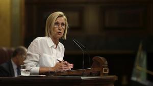 Rosa Díez, en una foto de octubre del 2015, interviene en un debate en el Congreso com portavoz de UPD.