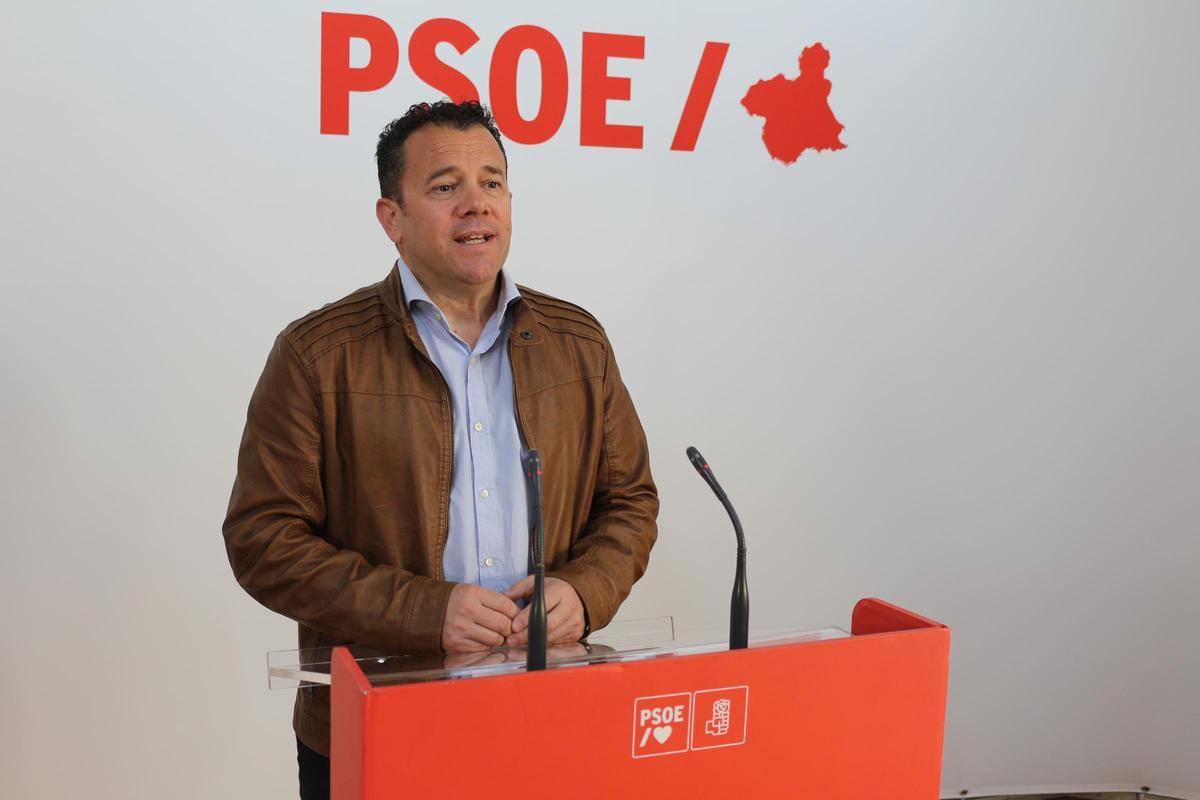 Fernando Moreno, diputado del PSOE regional.
