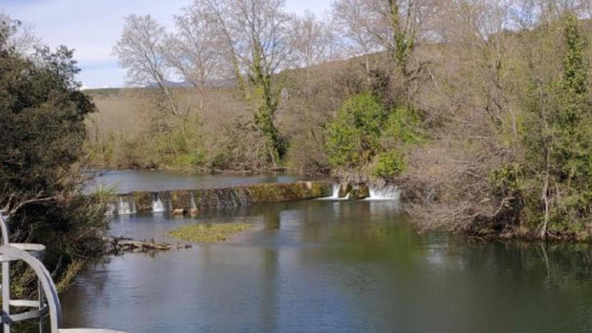 Resclosa de la Muga a Pont de Molins, en una imatge d'arxiu.