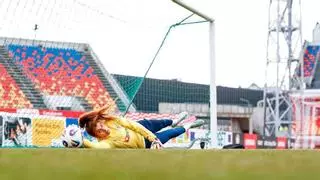 Triunfos de Espe Pizarro e Inês Pereira con Uruguay y Portugal