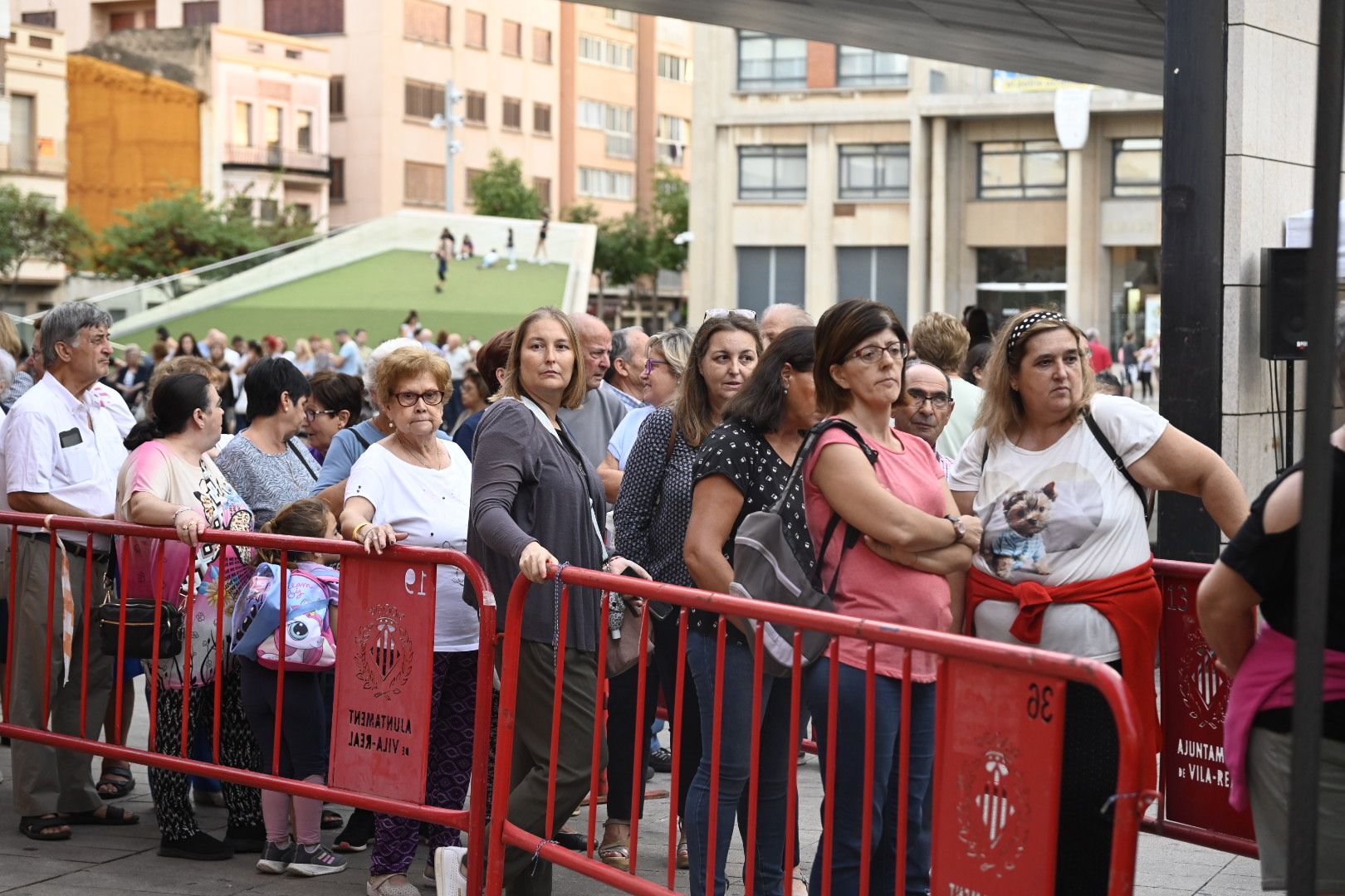 Todas las imágenes de la jornada inaugural de Mengem a Vila-real Olla de la Plana