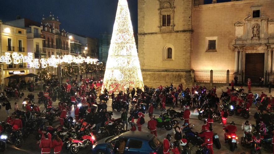 La Papanoelada Motera recorre Badajoz