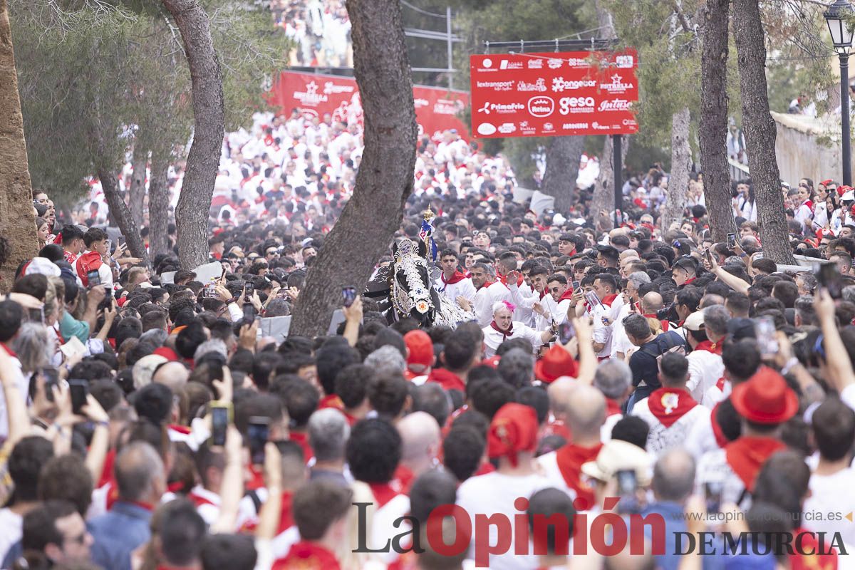 Así se ha vivido la carrera de Los Caballos del Vino en Caravaca