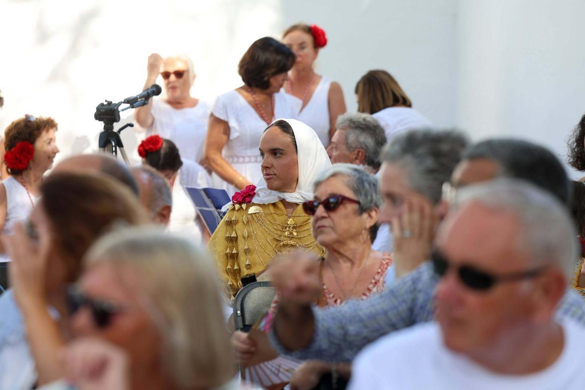 Fiestas de Cala Llonga