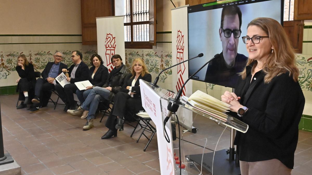 La secretaria autonómica de Cohesión Territorial y Políticas contra la Despoblación, Elena Cebrián, durante su intervención en Castelló.