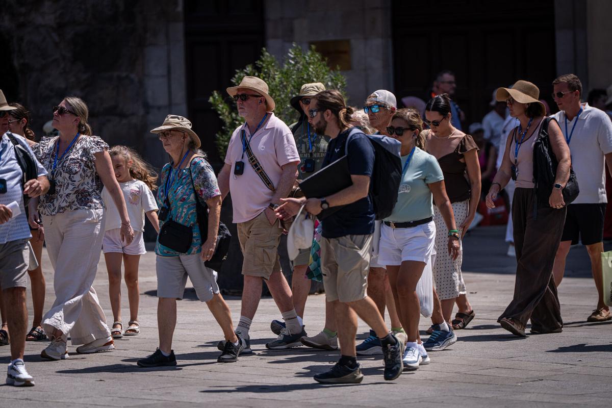 Una de cada set persones a Barcelona a l’agost és turista