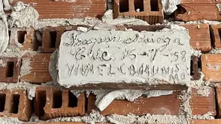 El curioso mensaje oculto durante 67 años tras los muros del Cinemar de Llanes