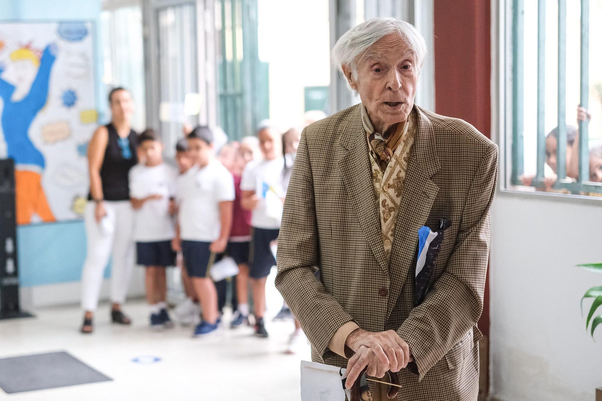 Pepe Dámaso visita el colegio Pepe Dámaso