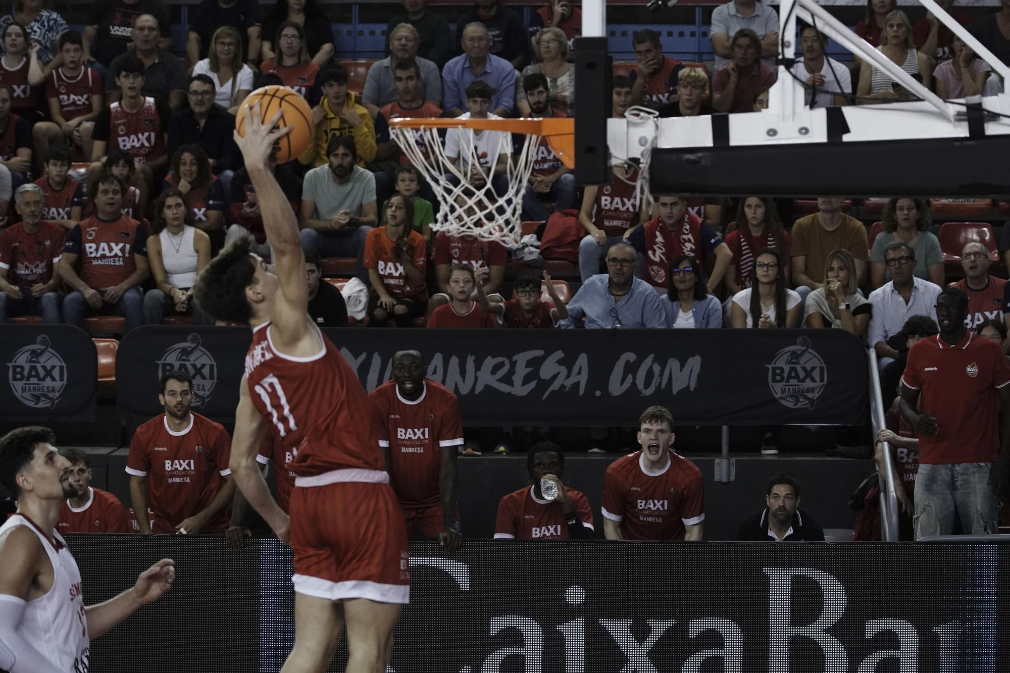 Les millors imatges del Baxi Manresa - SL Benfica