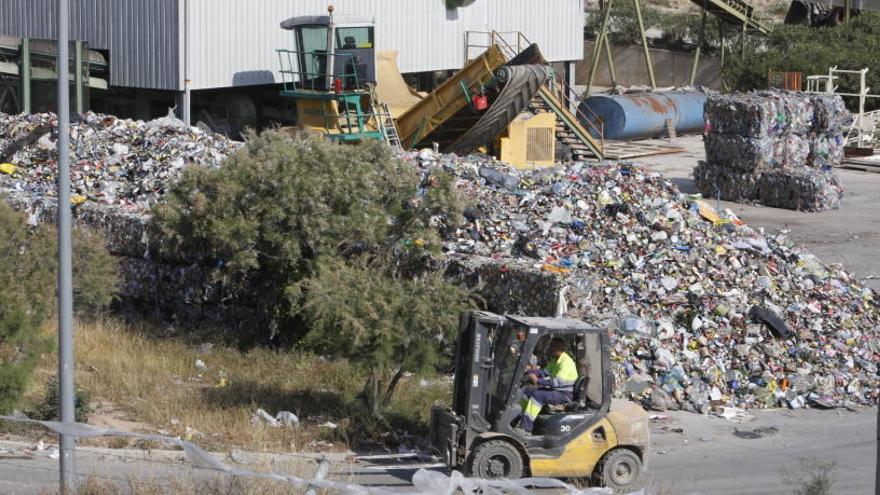 Ecologistas avisan del &quot;colapso prematuro&quot; de la planta de basuras de Els Cremats