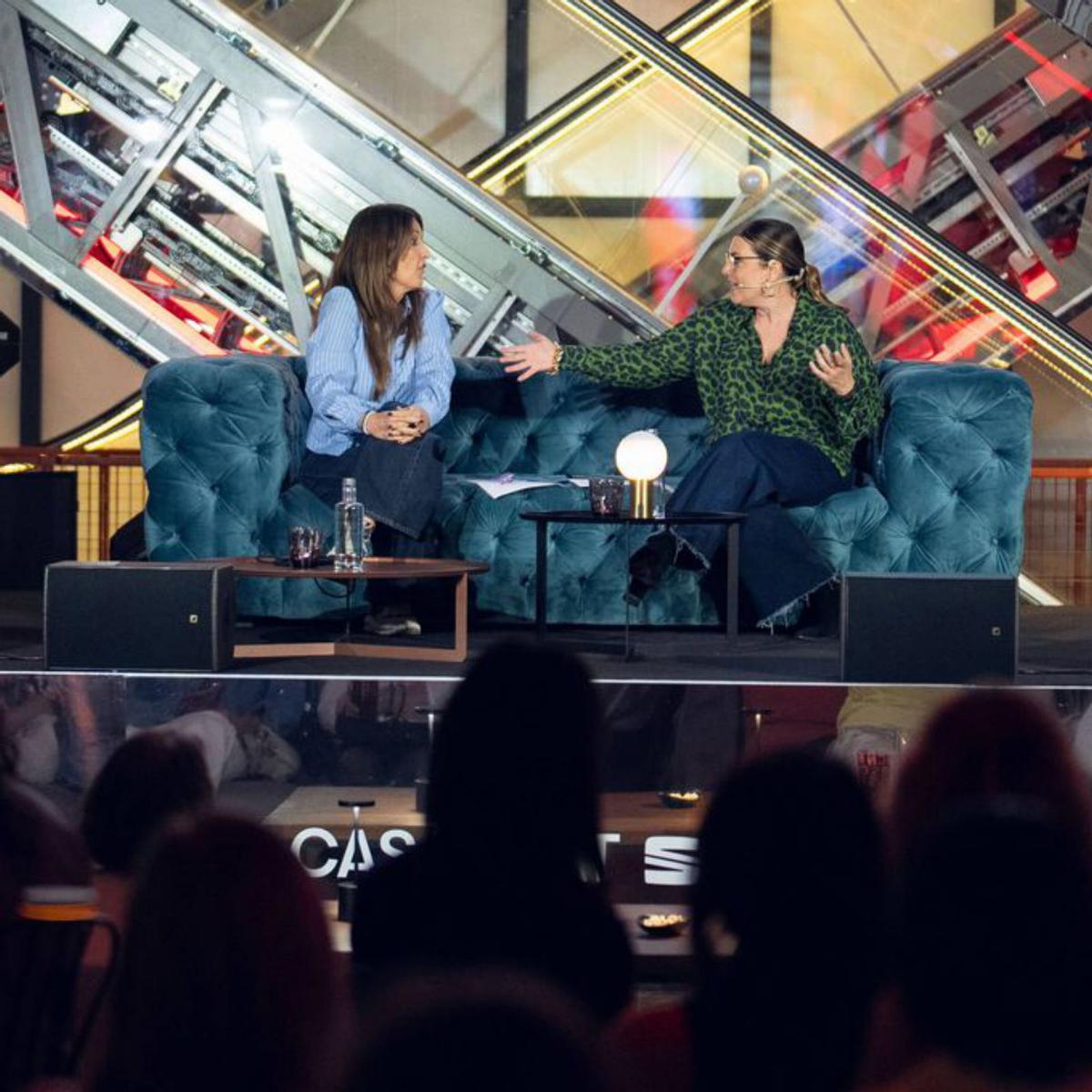 Les Mamarazzis repassen les llums i ombres de Mar Flores