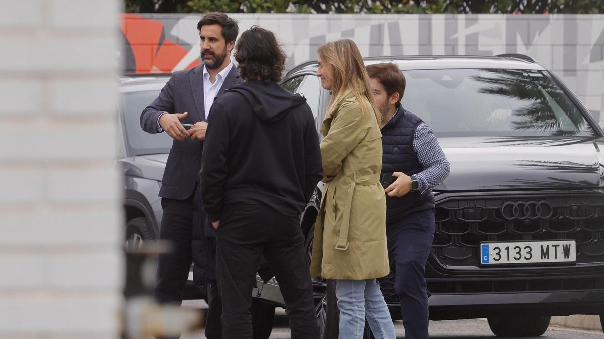 Kiat Lim visita Paterna y Solís está presente