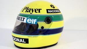 Casco de Ayrton Senna