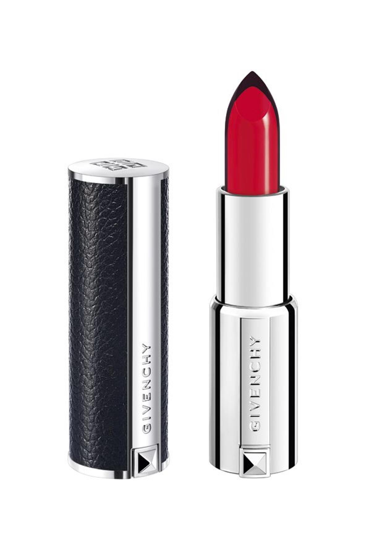 Visto en pasarela, 'todo al rojo': lipstick de Givenchy