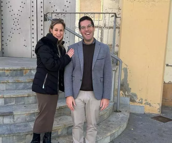 Ricardo Rodríguez y Ruth Navarrete se presentan como delegados de Almoradí al próximo congreso del PSPV