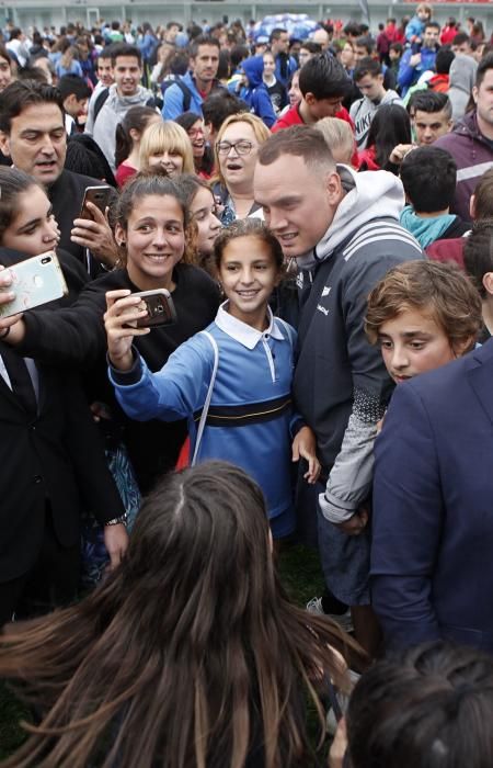 Los All Blacks dirigen un entrenamiento con alumnos en Gijón