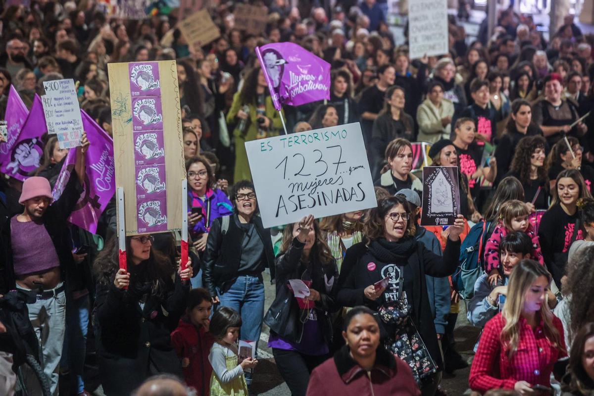Barcelona clama NO a la violencia hacia las mujeres