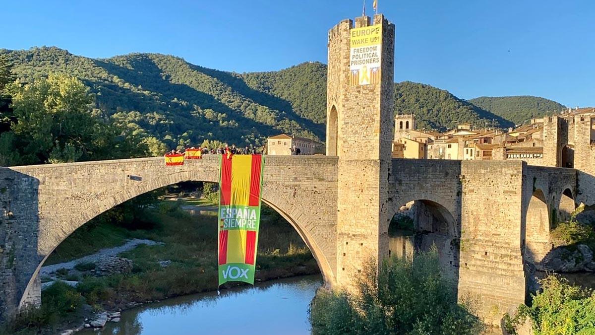 bandera en besalu