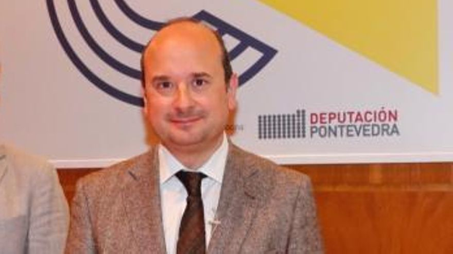 Aguado, en un encuentro del Club FARO. | // J. LORES