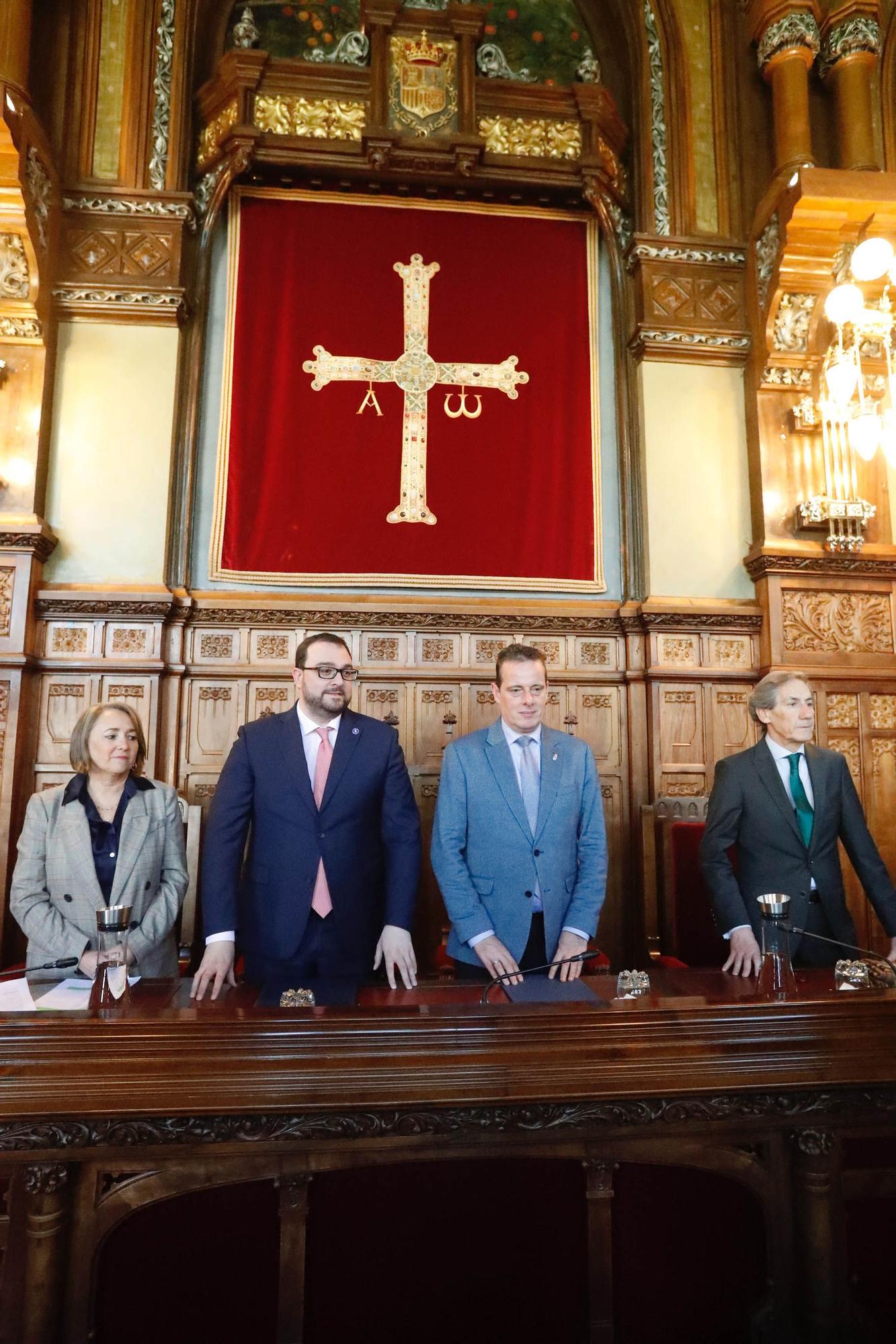 EN IMÁGENES: Así fue el homenaje en la Junta a los asturianos deportados a campos de concentración nazis