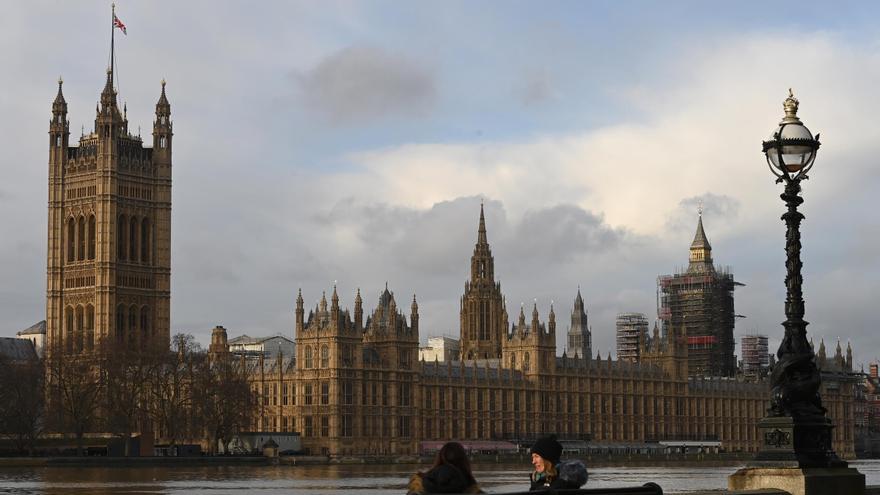 El Parlamento británico investigará trazas de cocaína en sus lavabos