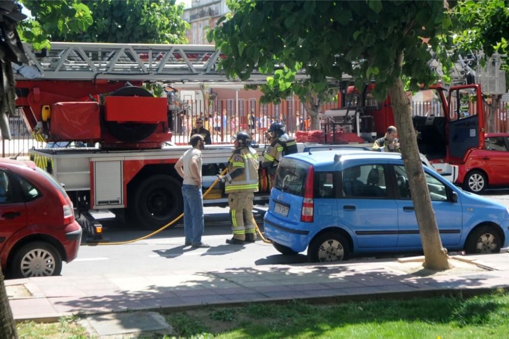 Alarma por un incendio en el barrio de La Flota