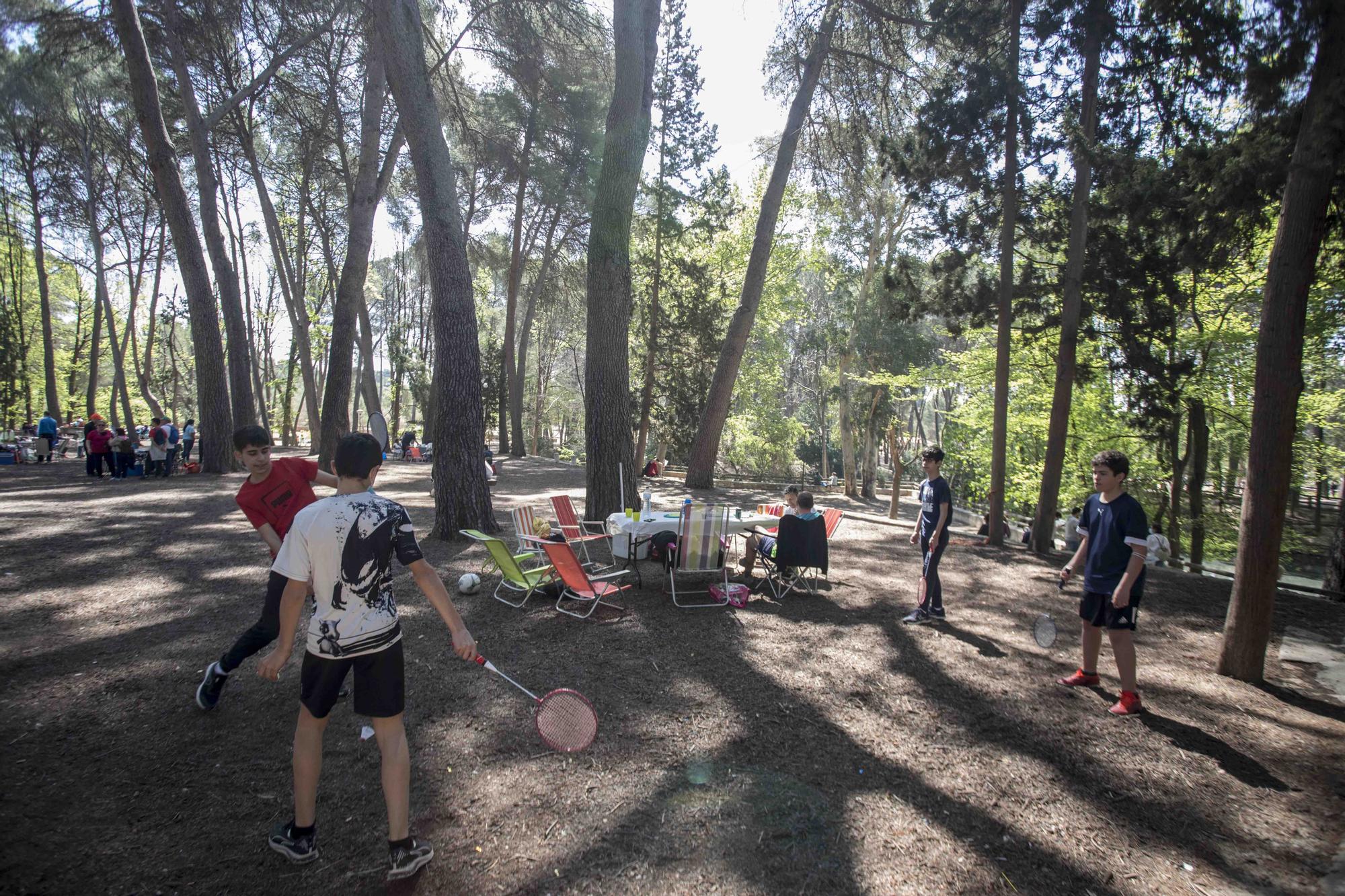 El Parc De San Vicent De Llíria Vuelve A Llenarse De Familias Dos Años Después Levante Emv 9076