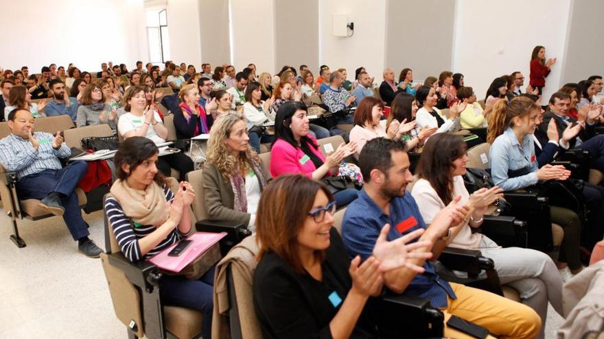 Participantes en un encuentro sobre búsqueda de empleo.