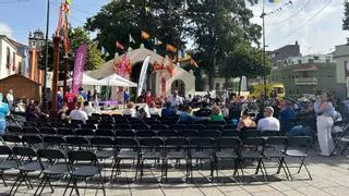 La Laguna se llena de tradición entre lucha canaria y oficios artesanos en las Fiestas del Cristo de La Laguna