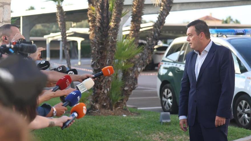 Víctor Francos a su llegada a Oliva: "Mi obligación era estar al lado de las jugadoras"