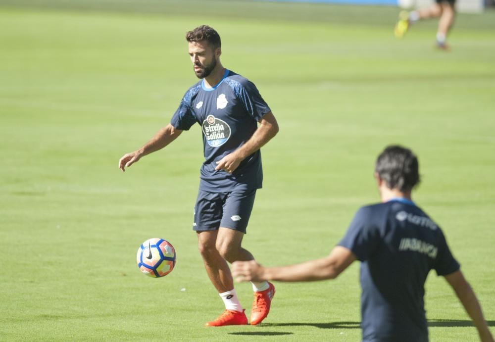 Gaizka Garitano dirige su primera sesión en Riazor